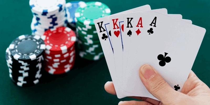 Cách đánh bài Liêng luôn thắng trên 33Win